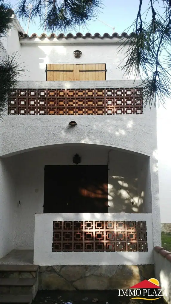 Ground floor, 50m from the beach with private parking – Empuriabrava – Costa Brava – photo 5