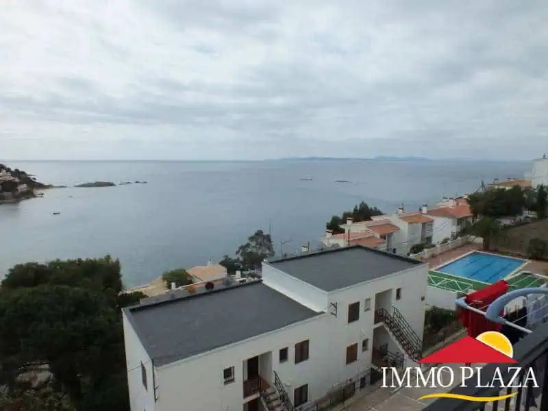 Beautiful apartment overlooking the sea with 2 bedrooms, 200m from the beach of Canyelles – Roses – Spain – photo 4