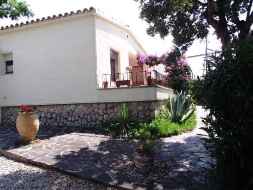 Single storey house on a plot of 350m2 with 2 bedrooms Mas Fumats – Roses – Costa Brava