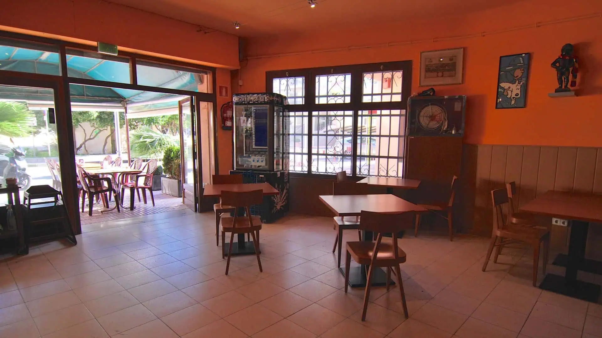 Leasehold: Restaurant – Bar 50 meters from the beach of Santa Margarida – Roses Bay – Spain