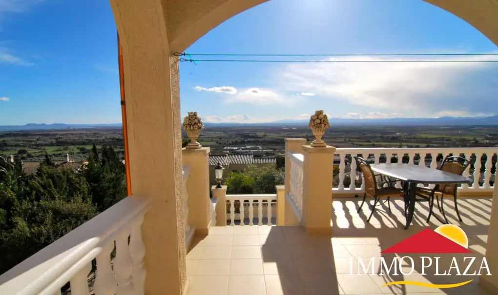 NICE VILLA 7 BEDROOMS, POOL, TENNIS, DOUBLE GARAGE, PLOT 2000M2 – PAU – COSTA BRAVA! – photo 44