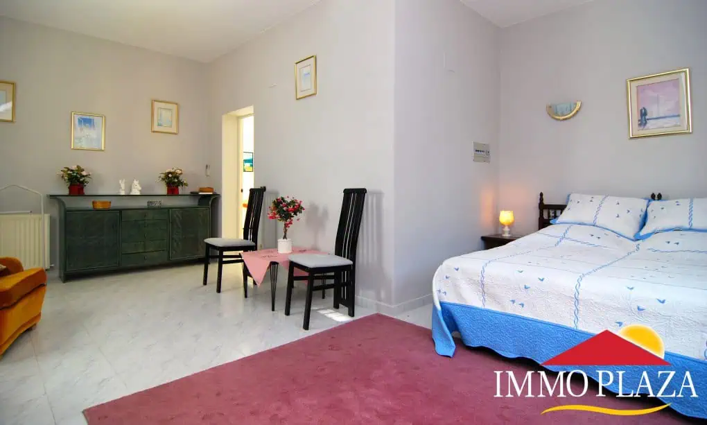 NICE VILLA 7 BEDROOMS, POOL, TENNIS, DOUBLE GARAGE, PLOT 2000M2 – PAU – COSTA BRAVA! – photo 35