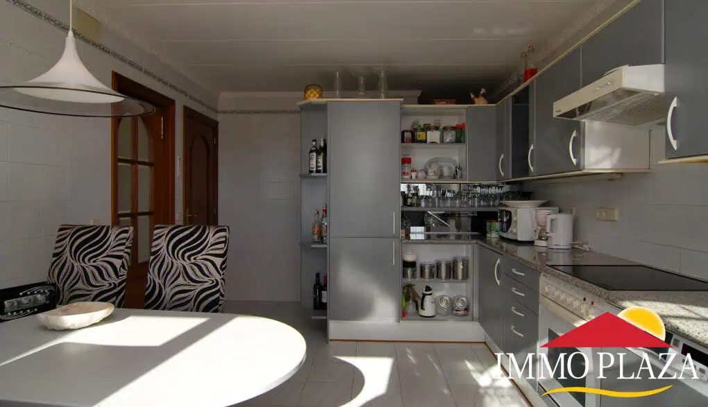 NICE VILLA 7 BEDROOMS, POOL, TENNIS, DOUBLE GARAGE, PLOT 2000M2 – PAU – COSTA BRAVA! – photo 43