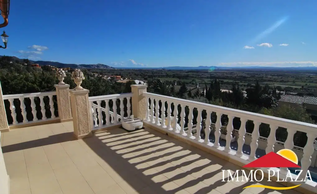 NICE VILLA 7 BEDROOMS, POOL, TENNIS, DOUBLE GARAGE, PLOT 2000M2 – PAU – COSTA BRAVA! – photo 20