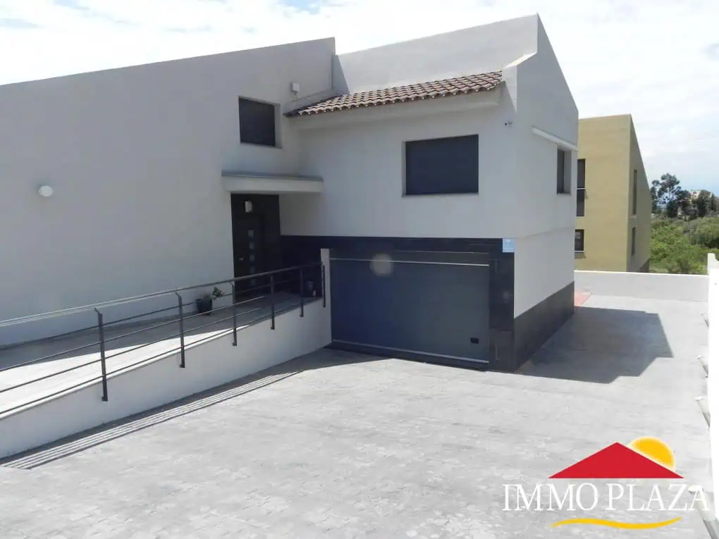 Detached Villa with 4 bedrooms, swimming pool, in a privileged area of Palau Saverdera – Costa Brava – photo 5