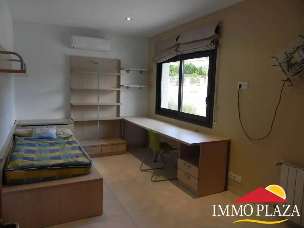 Detached Villa with 4 bedrooms, swimming pool, in a privileged area of Palau Saverdera – Costa Brava – photo 22