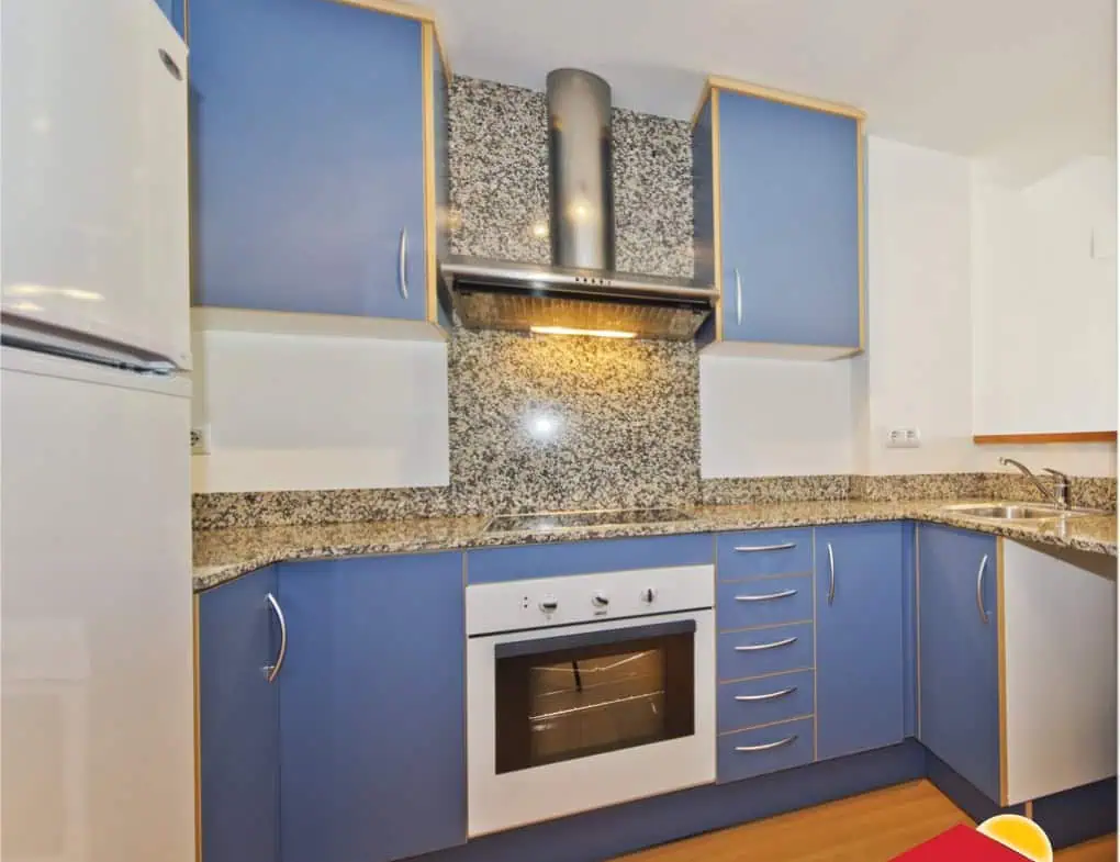 Modern apartment with canal views, community pool and private parking – Bay of Roses – Catalonia – photo 5