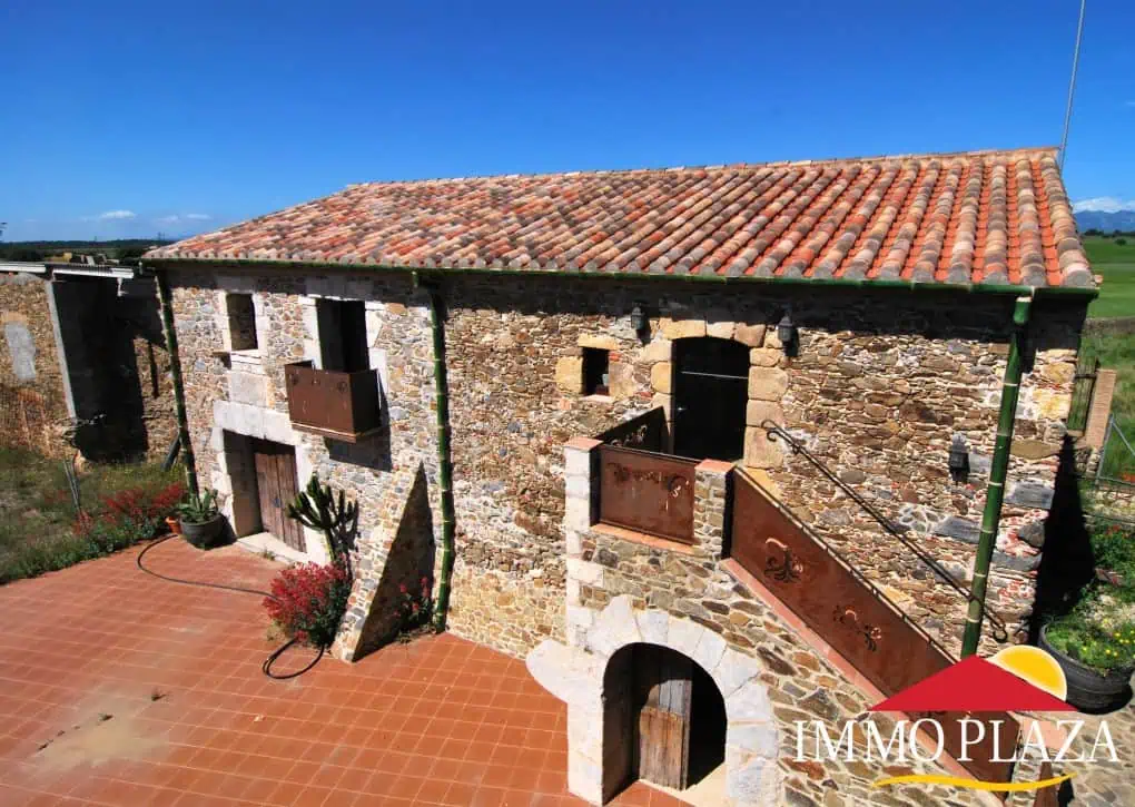 For sale Luxury Hotel & Restaurant in Alt Emporda – Costa Brava North – Spain – photo 3
