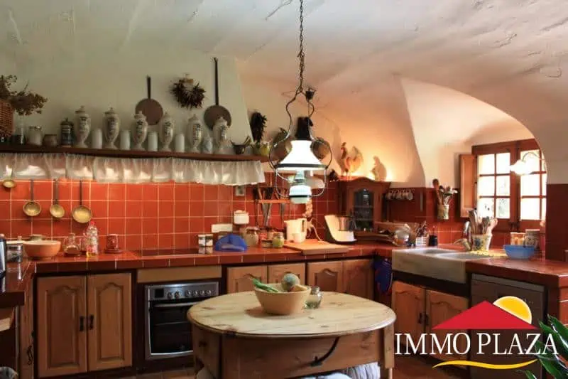 Masia of the XVIe century completely renovated with 5 bedrooms, swimming pool – Llado – Alt Emporda – Costa Brava – photo 13