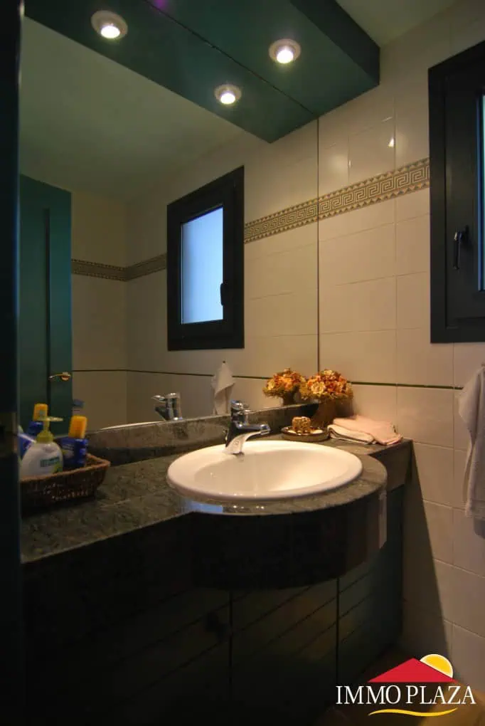 Lovely villa with covered pool and 2 golf shares in the first line of Golf Club Peralada – Catalonia – Spain – photo 24