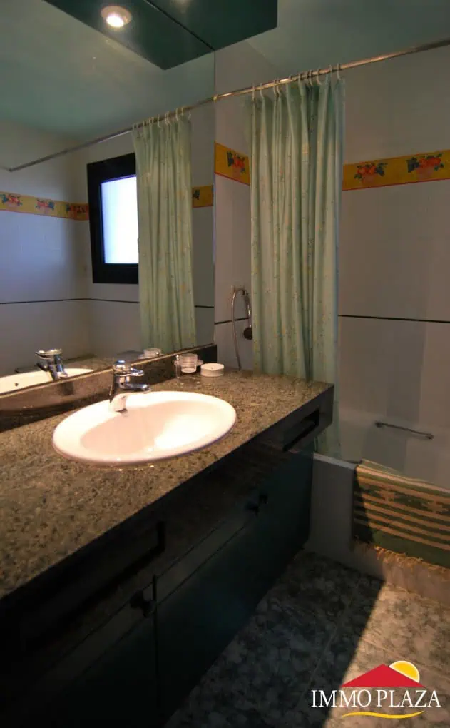 Lovely villa with covered pool and 2 golf shares in the first line of Golf Club Peralada – Catalonia – Spain – photo 25