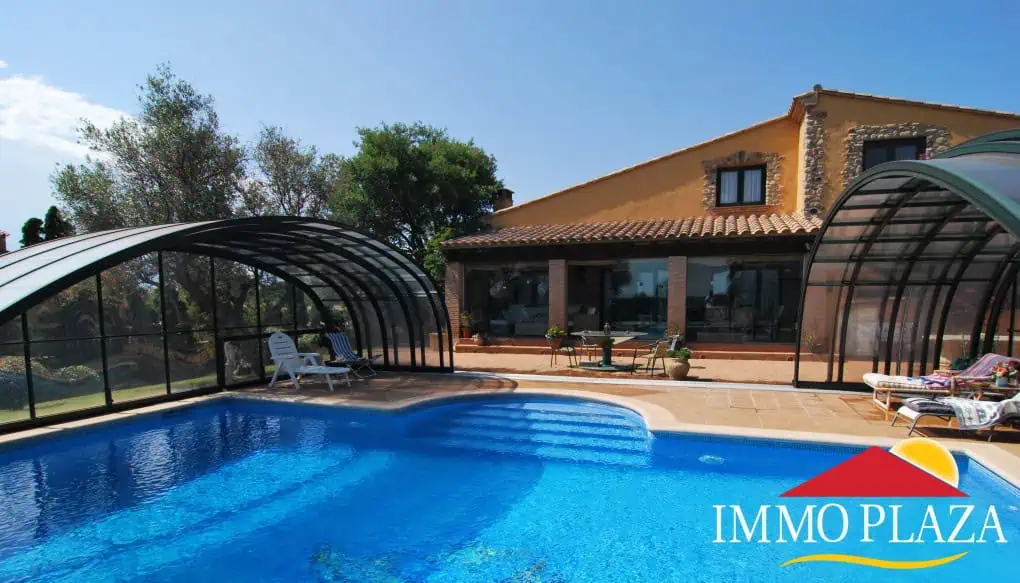 Lovely villa with covered pool and 2 golf shares in the first line of Golf Club Peralada – Catalonia – Spain – photo 53