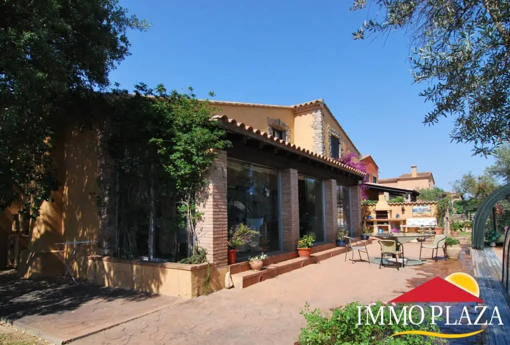Lovely villa with covered pool and 2 golf shares in the first line of Golf Club Peralada – Catalonia – Spain – photo 60