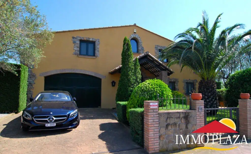 Lovely villa with covered pool and 2 golf shares in the first line of Golf Club Peralada – Catalonia – Spain – photo 68