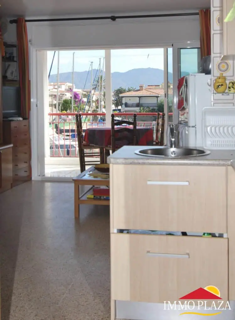 Studio very well located, overlooking canal, close to the sea and the center of Empuriabrava – Costa Brava – photo 14