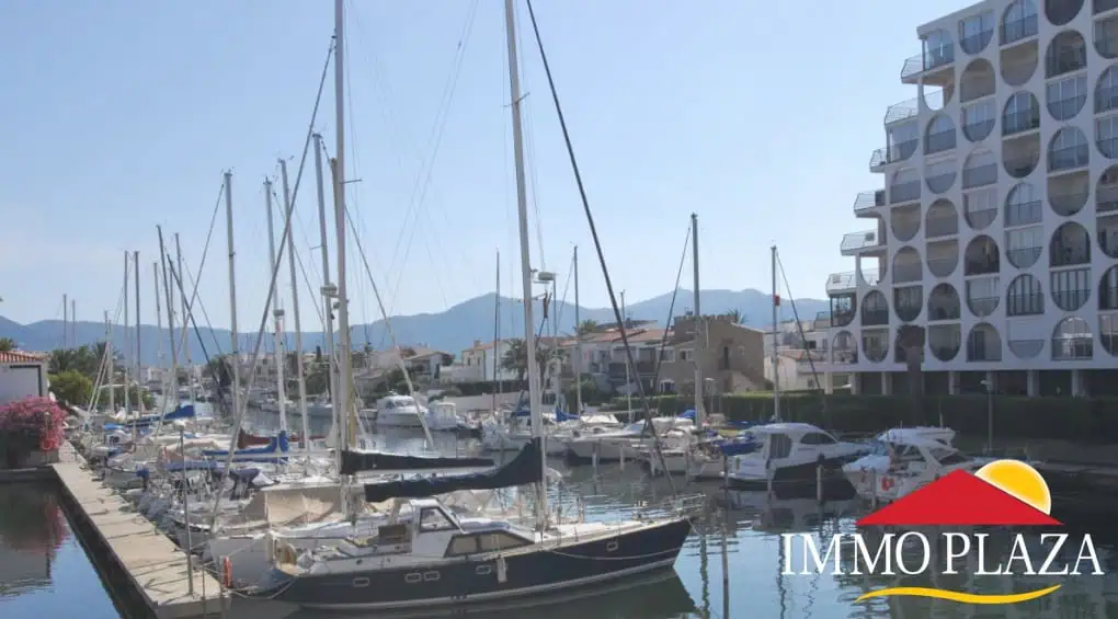 Studio very well located, overlooking canal, close to the sea and the center of Empuriabrava – Costa Brava – photo 22