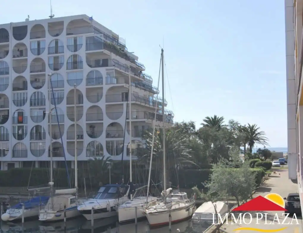 Studio very well located, overlooking canal, close to the sea and the center of Empuriabrava – Costa Brava – photo 24