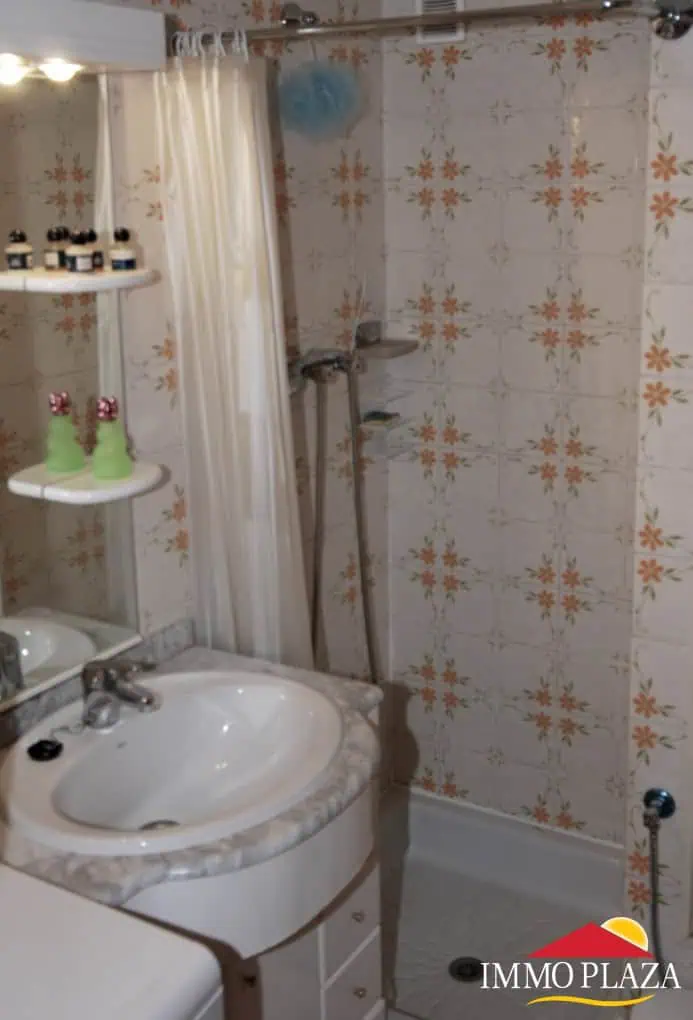 Studio very well located, overlooking canal, close to the sea and the center of Empuriabrava – Costa Brava – photo 12