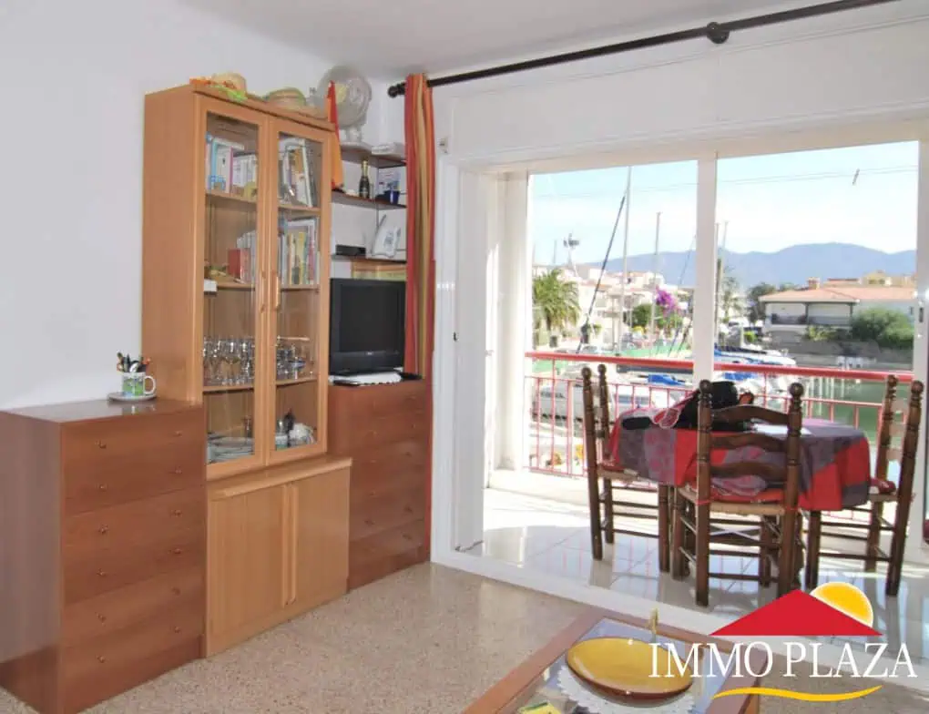 Studio very well located, overlooking canal, close to the sea and the center of Empuriabrava – Costa Brava – photo 17