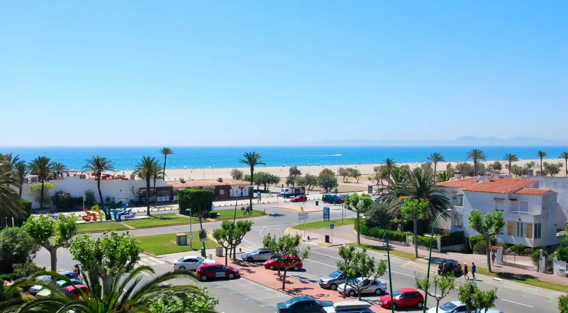 08062015163443_130 Pretty studio with a fantastic sea view close to the beach and the center of Empuriabrava – Costa Brava