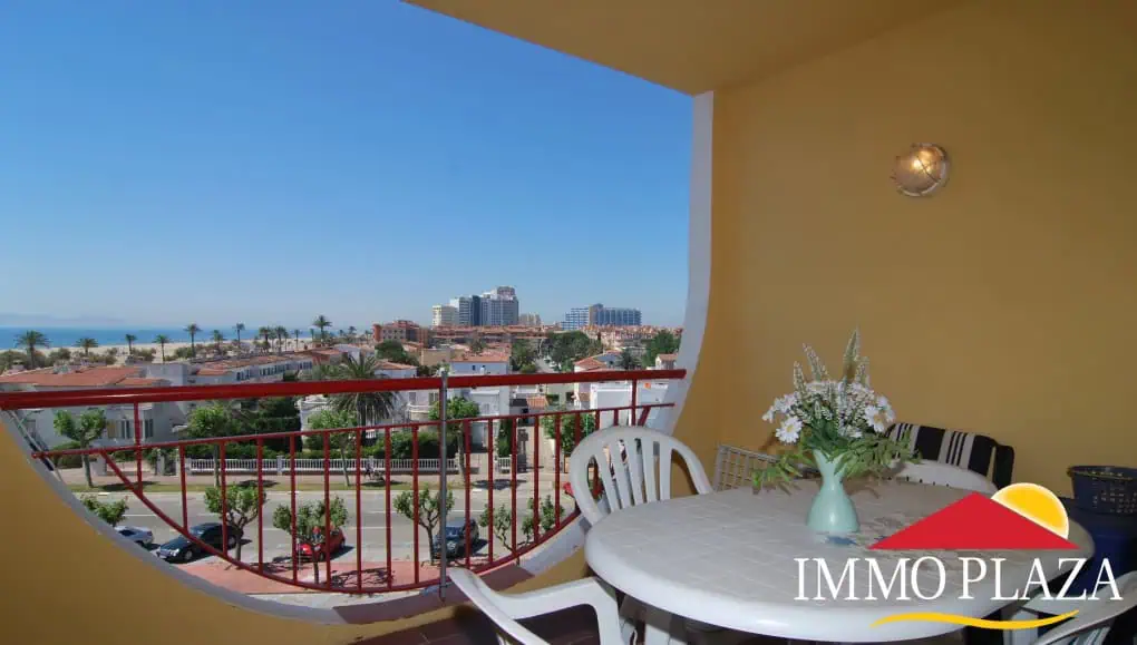 Pretty studio with a fantastic sea view close to the beach and the center of Empuriabrava – Costa Brava – photo 4