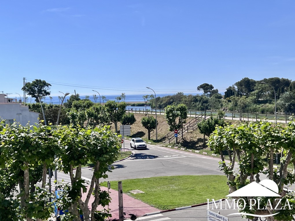 Sea and river view apartment (60m2) next to the beach, lovely south-facing terrace! Storage included – photo 15
