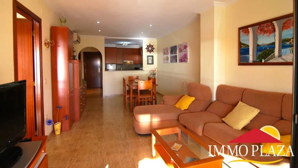 Modern apartment in 1st line of the sea overlooking the Bay of Roses situated in Empuria – Costa Brava – photo 6