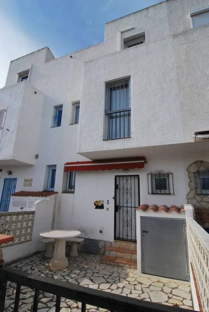 10052014192221_2098_IHH03 Lovely fishermanshouse with private mooring in Santa Margarida – Rosas – photo 4