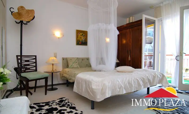 Duplex apartment with fantastic sea and canal views, in front of the beach and close to the center of Empuriabrava – Costa Brava – photo 4