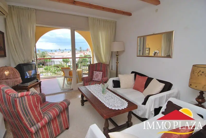 Duplex apartment with fantastic sea and canal views, in front of the beach and close to the center of Empuriabrava – Costa Brava – photo 13