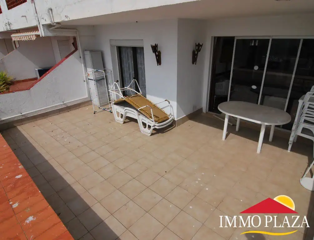 Spacious and sunny apartment at 150mtr from the beach of Empuriabrava – Costa Brava – photo 2