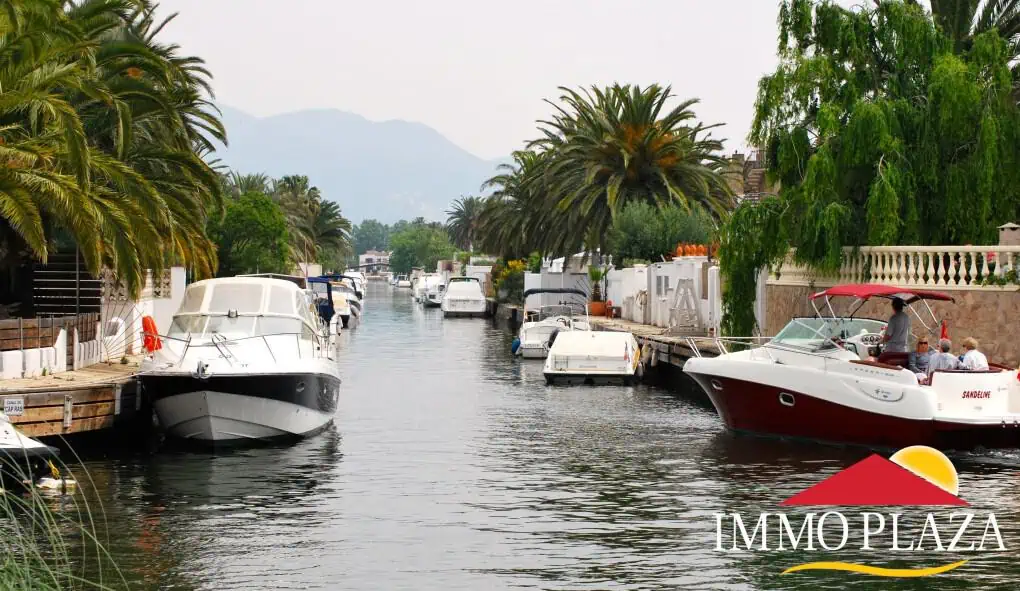 Modern apartment with 2 bedrooms and mooring 12 X 2,50M at 15 min. from junction Sea Empuriabrava – Costa Brava – photo 6