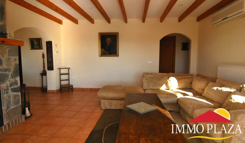OPPORTUNITY: Splendid Villa in Peralada Golf with breathtaking views of the Pyrenees – Costa Brava – photo 4