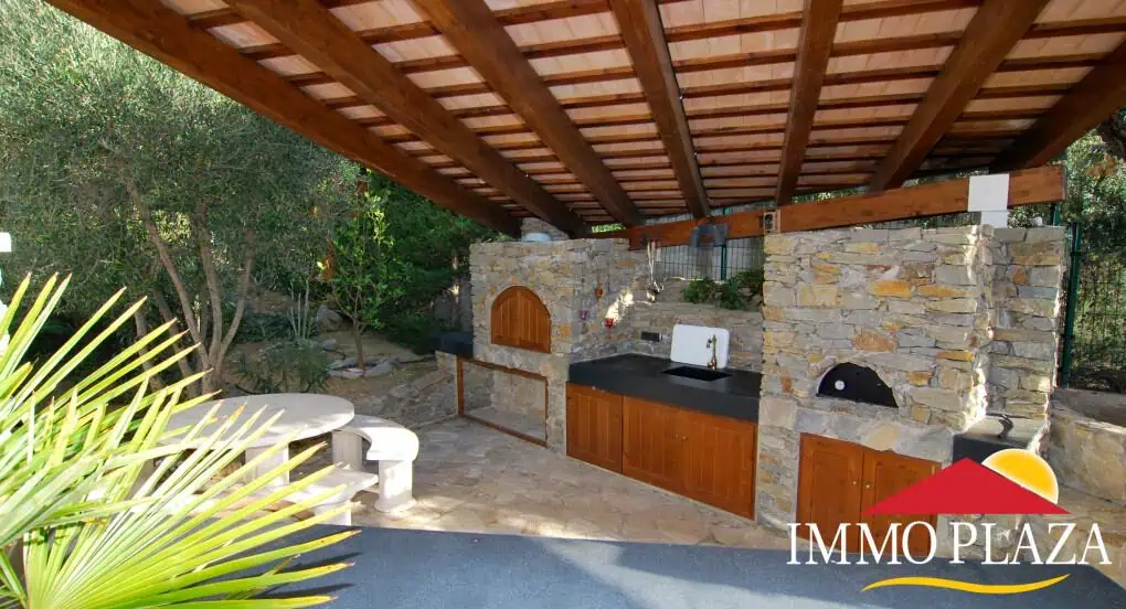 Stunning villa with 4 (5) bedrooms, swimming pool and panoramic views, Palau Saverdera – Costa Brava – photo 5