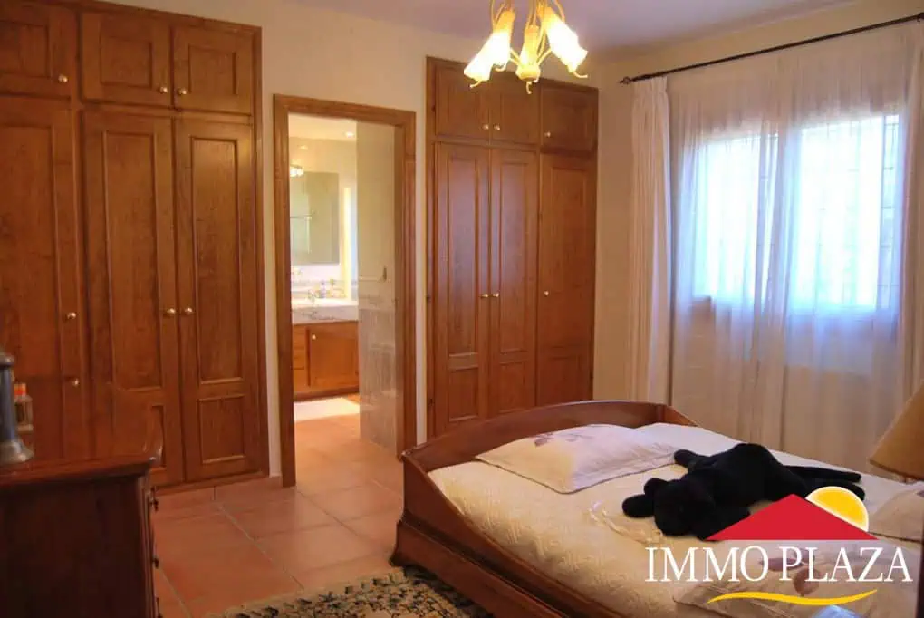 Spacious villa on a plot of 1.225m2 facing south, on the Golf Peralada – Costa Brava – photo 24