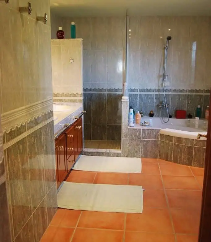 Spacious villa on a plot of 1.225m2 facing south, on the Golf Peralada – Costa Brava – photo 31