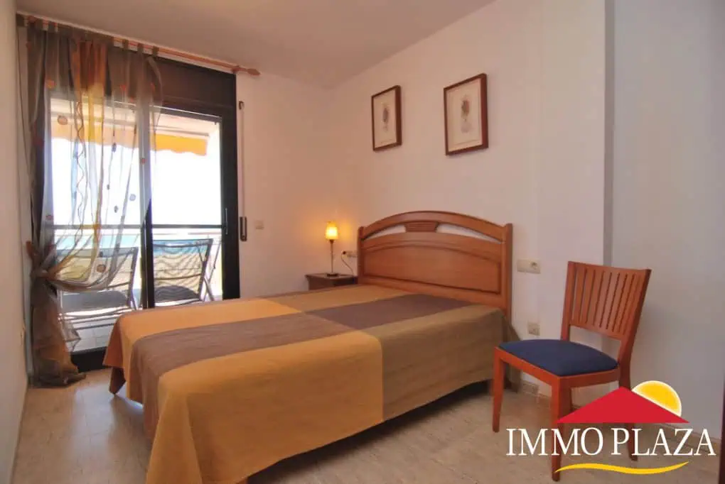 RESERVED: Penthouse in sea front with a large terrace and a private garage – Empuriabrava – Costa Brava North – photo 5