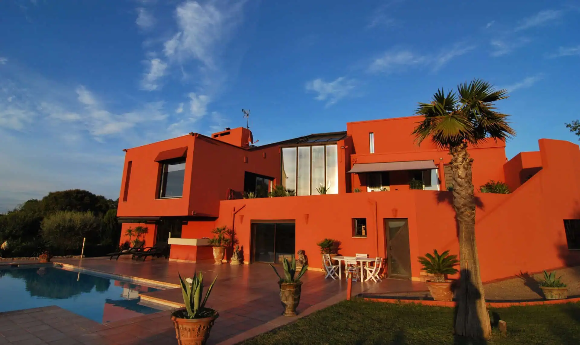 Contemporary architect house with impressive views of the gorges of Lez, Montpellier