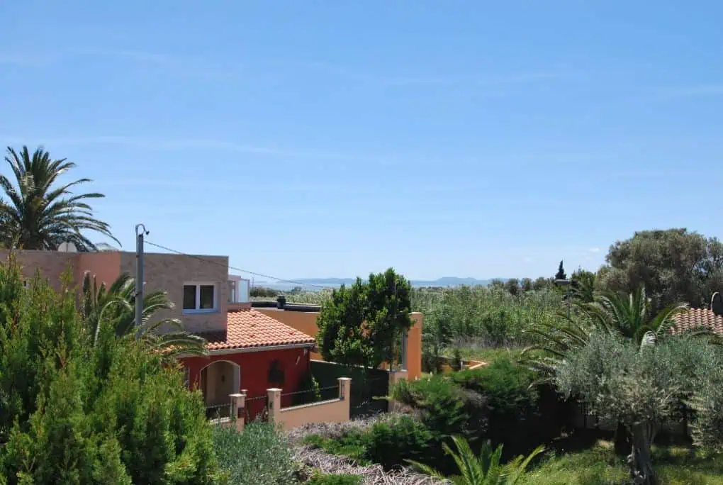 Spacious villa with guest house in the Bay of Rosas – photo 6