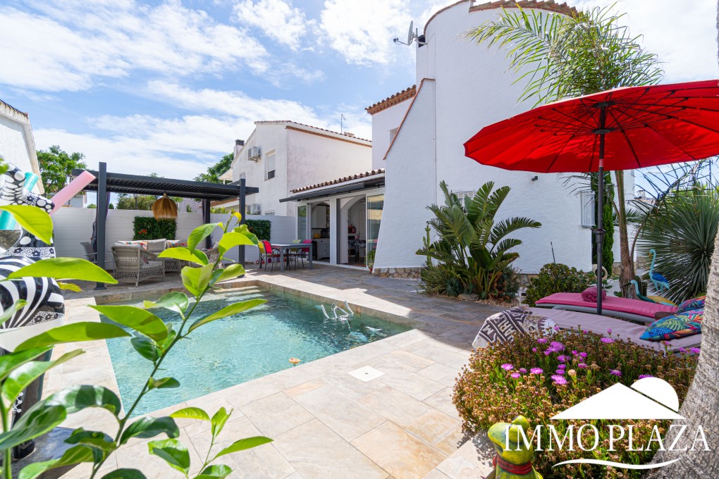 Villa Verano! Close to the town center, 3 bedrooms, swimming pool, summer kitchen, garage, quiet location ! – photo 14