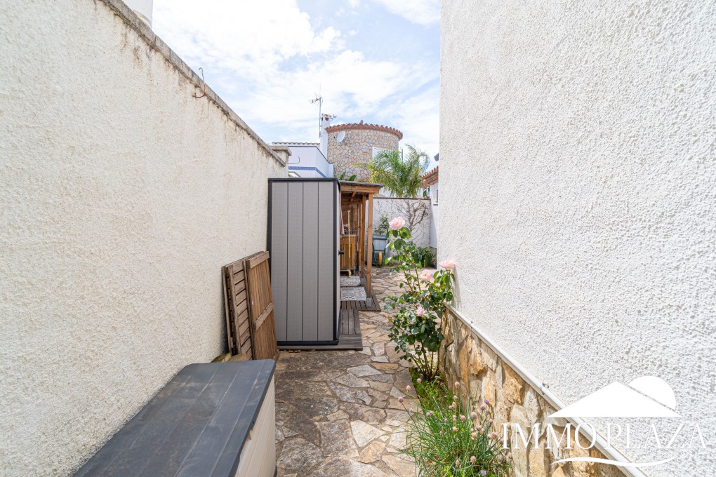 Villa Verano! Close to the town center, 3 bedrooms, swimming pool, summer kitchen, garage, quiet location ! – photo 60