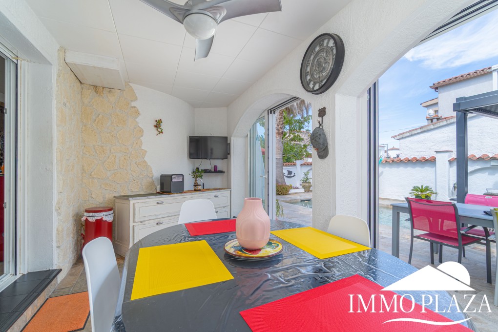 Villa Verano! Close to the town center, 3 bedrooms, swimming pool, summer kitchen, garage, quiet location ! – photo 35