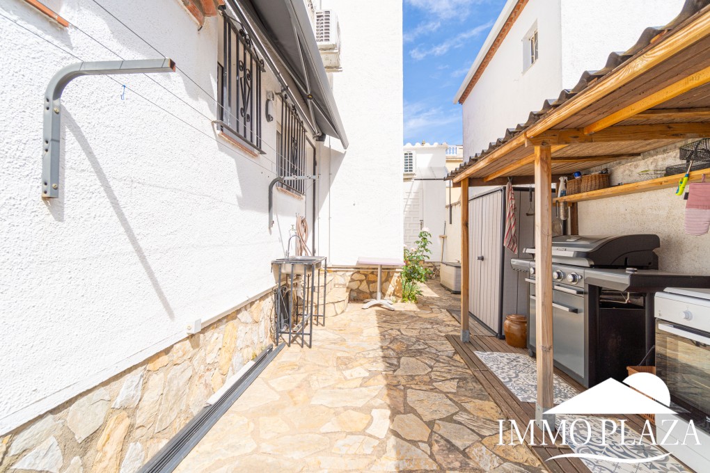 Villa Verano! Close to the town center, 3 bedrooms, swimming pool, summer kitchen, garage, quiet location ! – photo 61