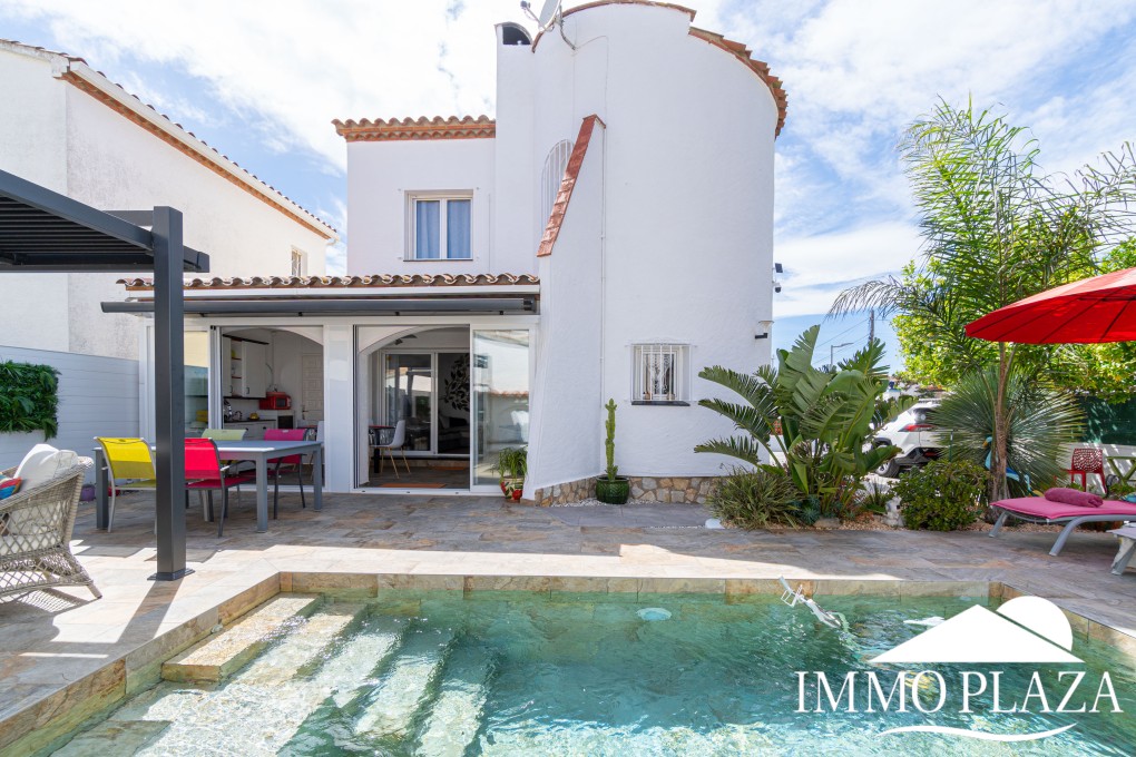 Villa Verano! Close to the town center, 3 bedrooms, swimming pool, summer kitchen, garage, quiet location ! – photo 38