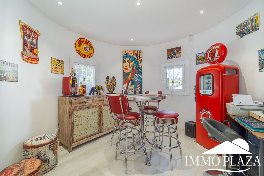 Villa Verano! Close to the town center, 3 bedrooms, swimming pool, summer kitchen, garage, quiet location ! – photo 32