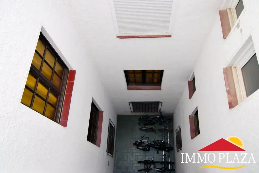 RESERVED – Spacious Penthouse in Porto Fino, canal views, close to the beach of Empuriabrava (communal parking) – photo 15
