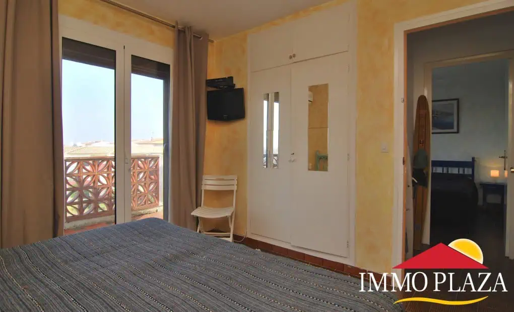 RESERVED – Spacious Penthouse in Porto Fino, canal views, close to the beach of Empuriabrava (communal parking) – photo 19
