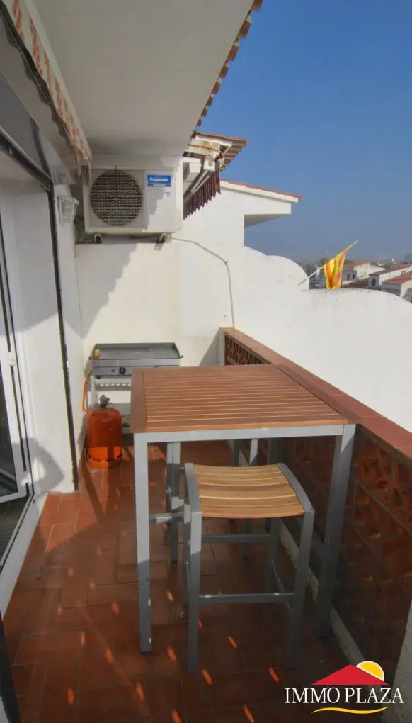 18122015123947_6197_IPA84 RESERVED – Spacious Penthouse in Porto Fino, canal views, close to the beach of Empuriabrava (communal parking) – photo 31