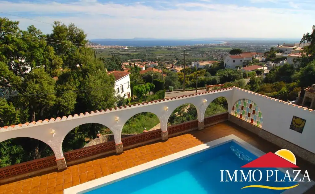 Wonderful villa with 5 bedrooms with swimming pool and magnificent views over the Bay of Roses – Costa Brava – photo 2