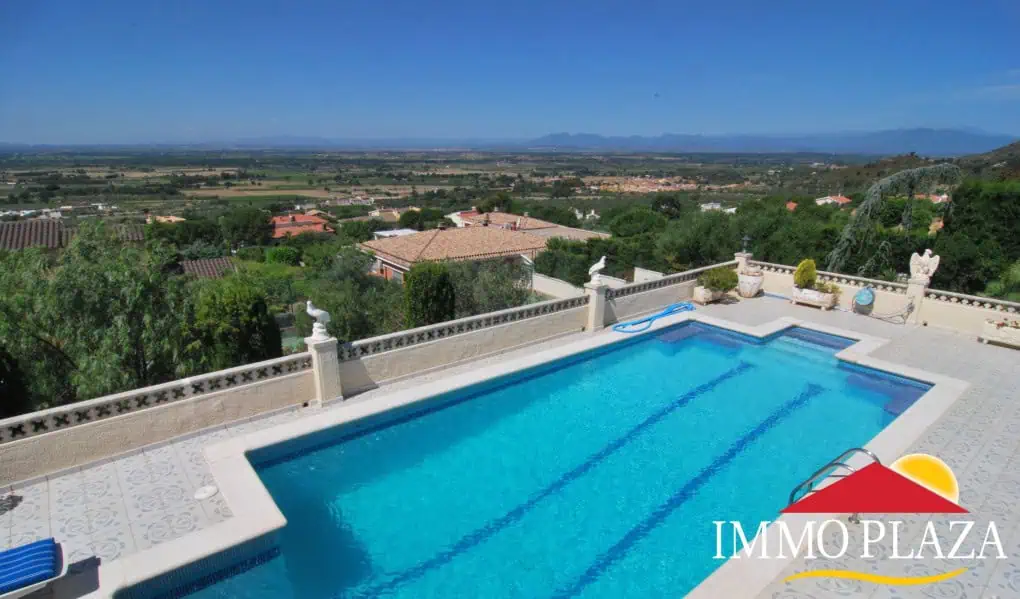 NICE VILLA 7 BEDROOMS, POOL, TENNIS, DOUBLE GARAGE, PLOT 2000M2 – PAU – COSTA BRAVA! – photo 4